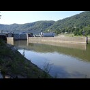 Schleuse und Staustufe